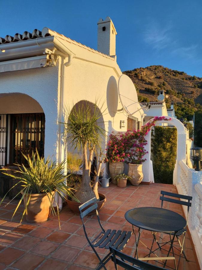 Romantic White Villa -Private Pool Nerja Eksteriør billede