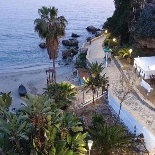 Romantic White Villa -Private Pool Nerja Eksteriør billede