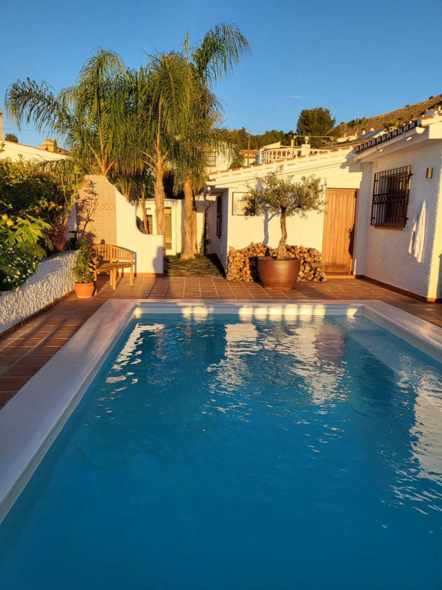 Romantic White Villa -Private Pool Nerja Eksteriør billede